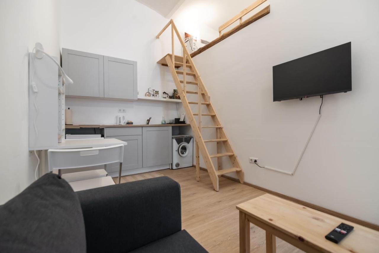 Klein, Aber Fein In Zentraler Ruhelage Apartment Виена Екстериор снимка