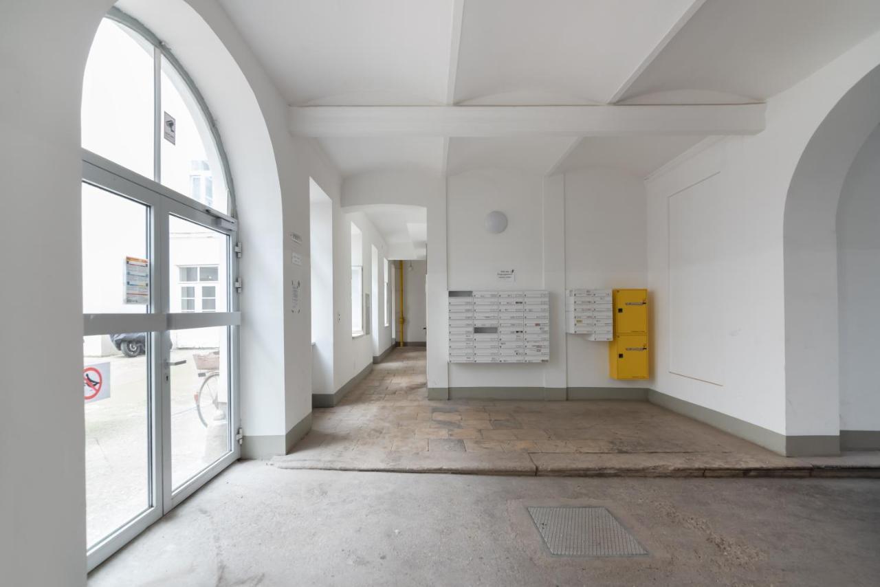 Klein, Aber Fein In Zentraler Ruhelage Apartment Виена Екстериор снимка