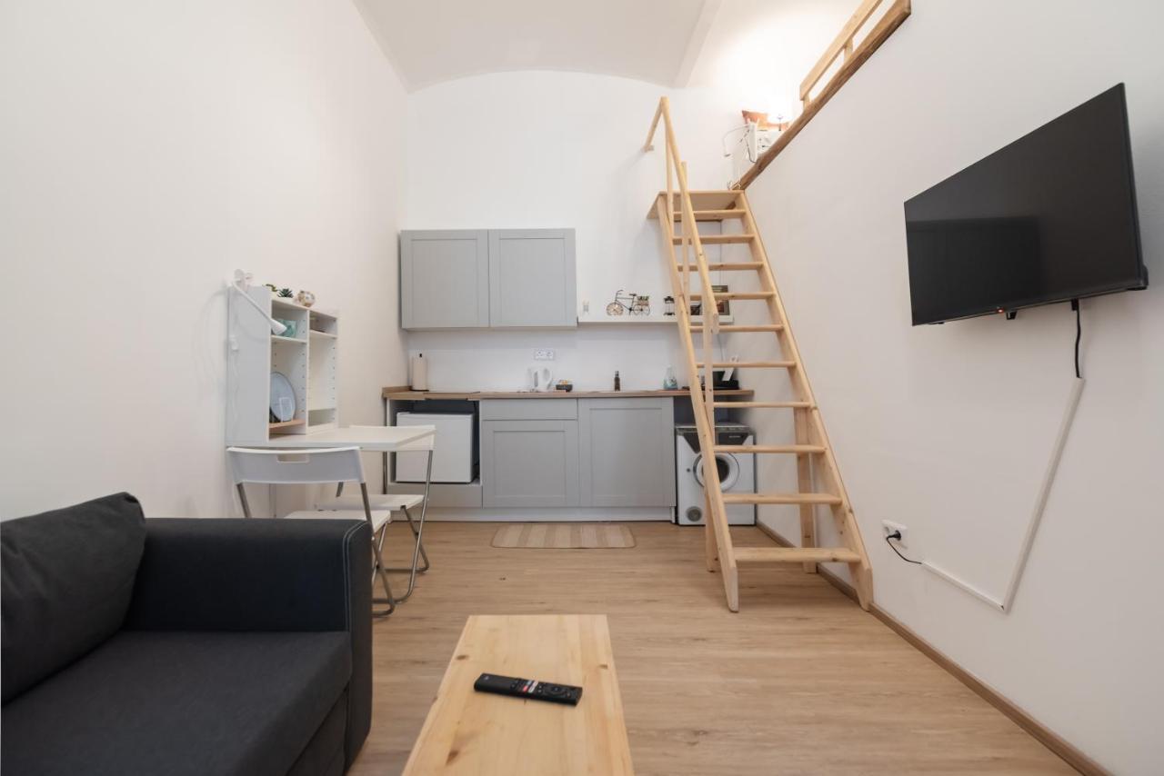 Klein, Aber Fein In Zentraler Ruhelage Apartment Виена Екстериор снимка